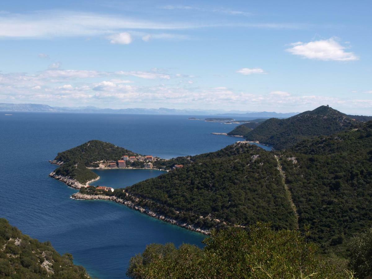 Apartments Luza Lastovo Esterno foto
