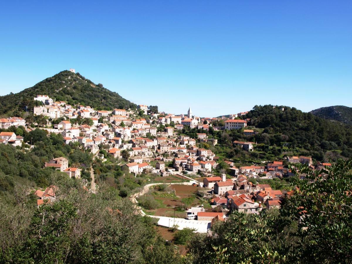 Apartments Luza Lastovo Esterno foto