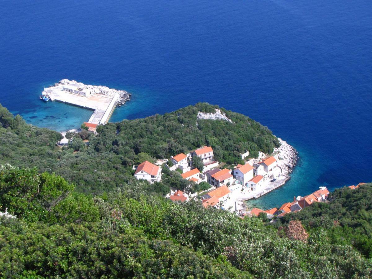 Apartments Luza Lastovo Esterno foto